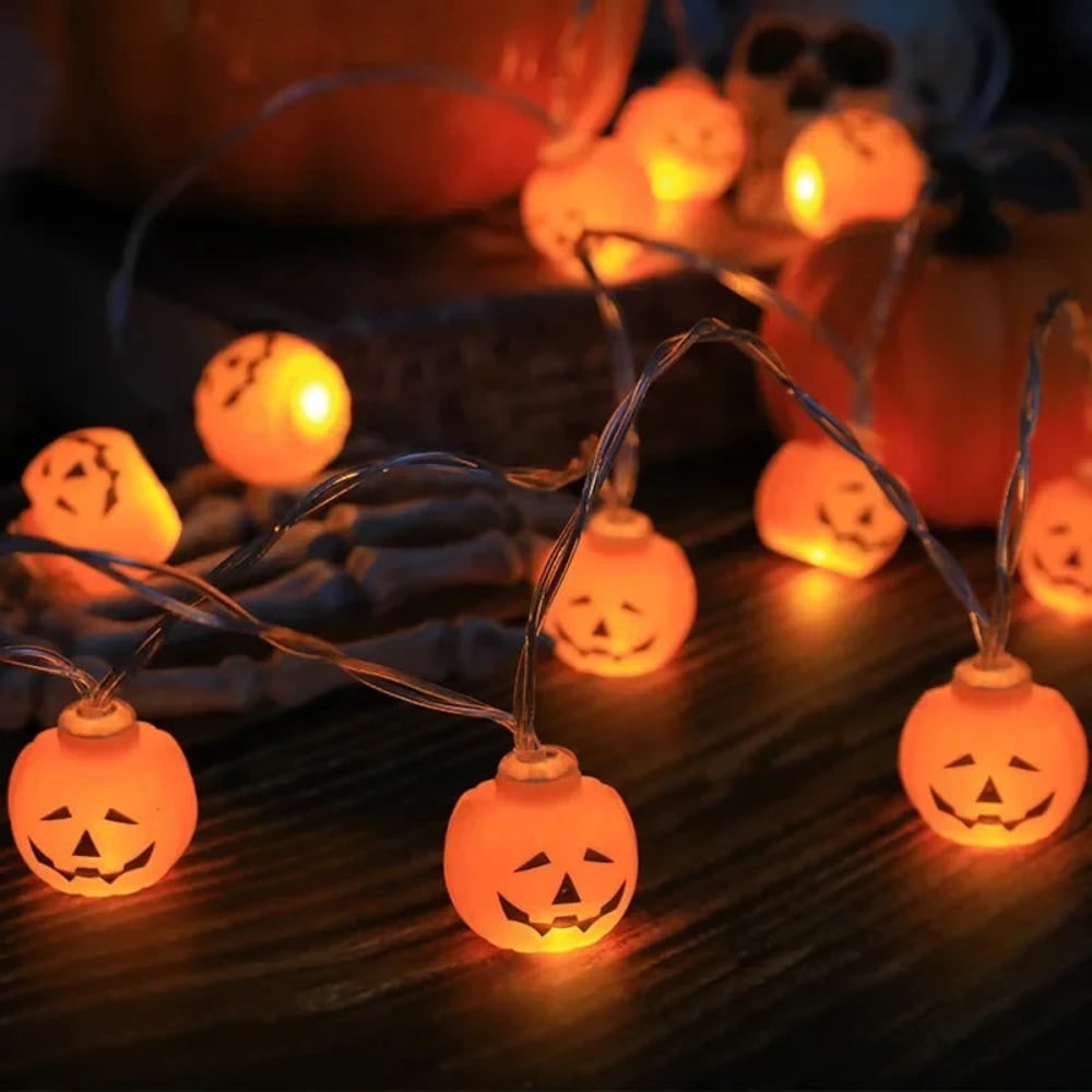 Guirlande LED d'Halloween à figures translucides
