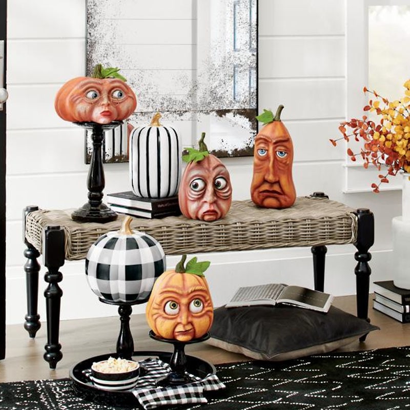 Figurines de citrouilles expressives en résine