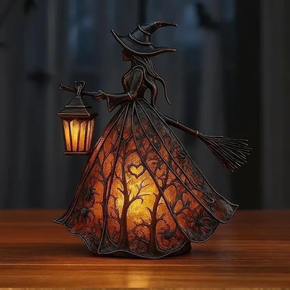 Figurine de sorcière avec lanterne LED à piles