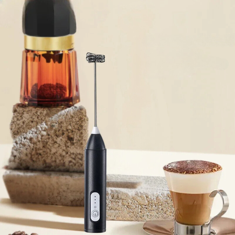 Mousseur à lait rechargeable à trois vitesses