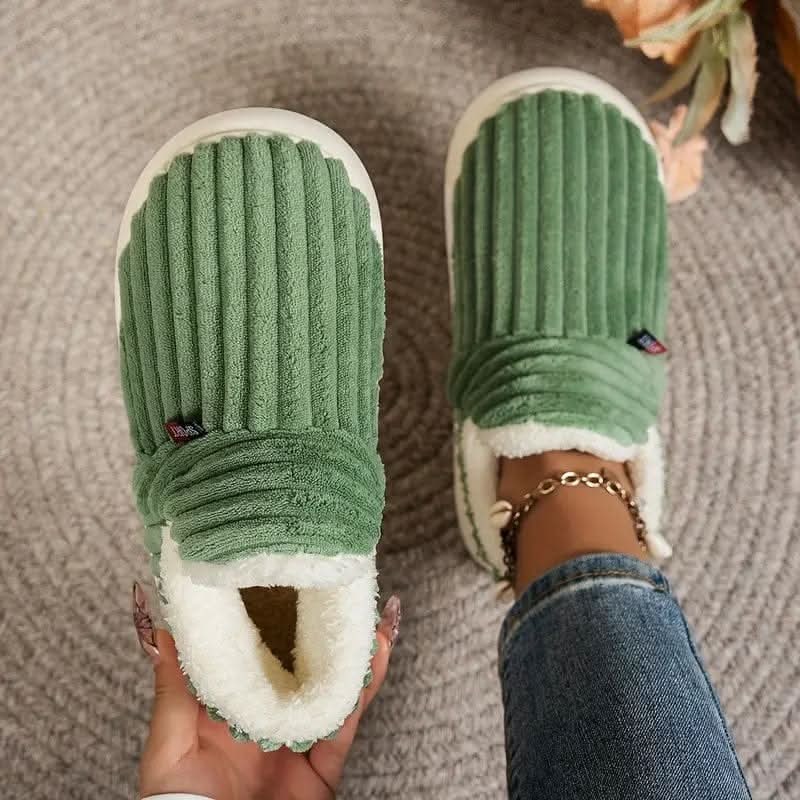 Chaussons bottillons en velours côtelé doublés polaire