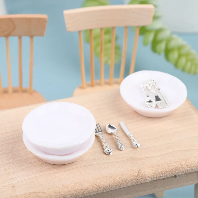 Vaisselle miniature 1:12 avec assiette et couverts, 4 pièces