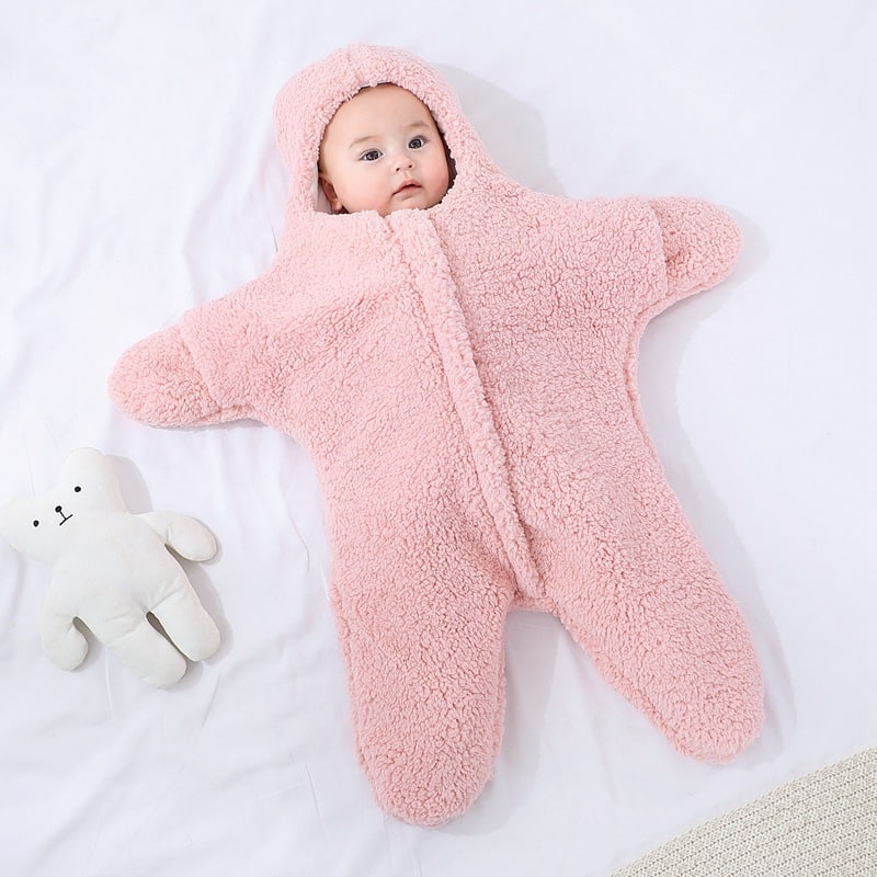 Couverture bébé en étoile à capuche et doublure coton