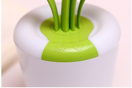 Lampe de bureau plante rechargeable à tige flexible