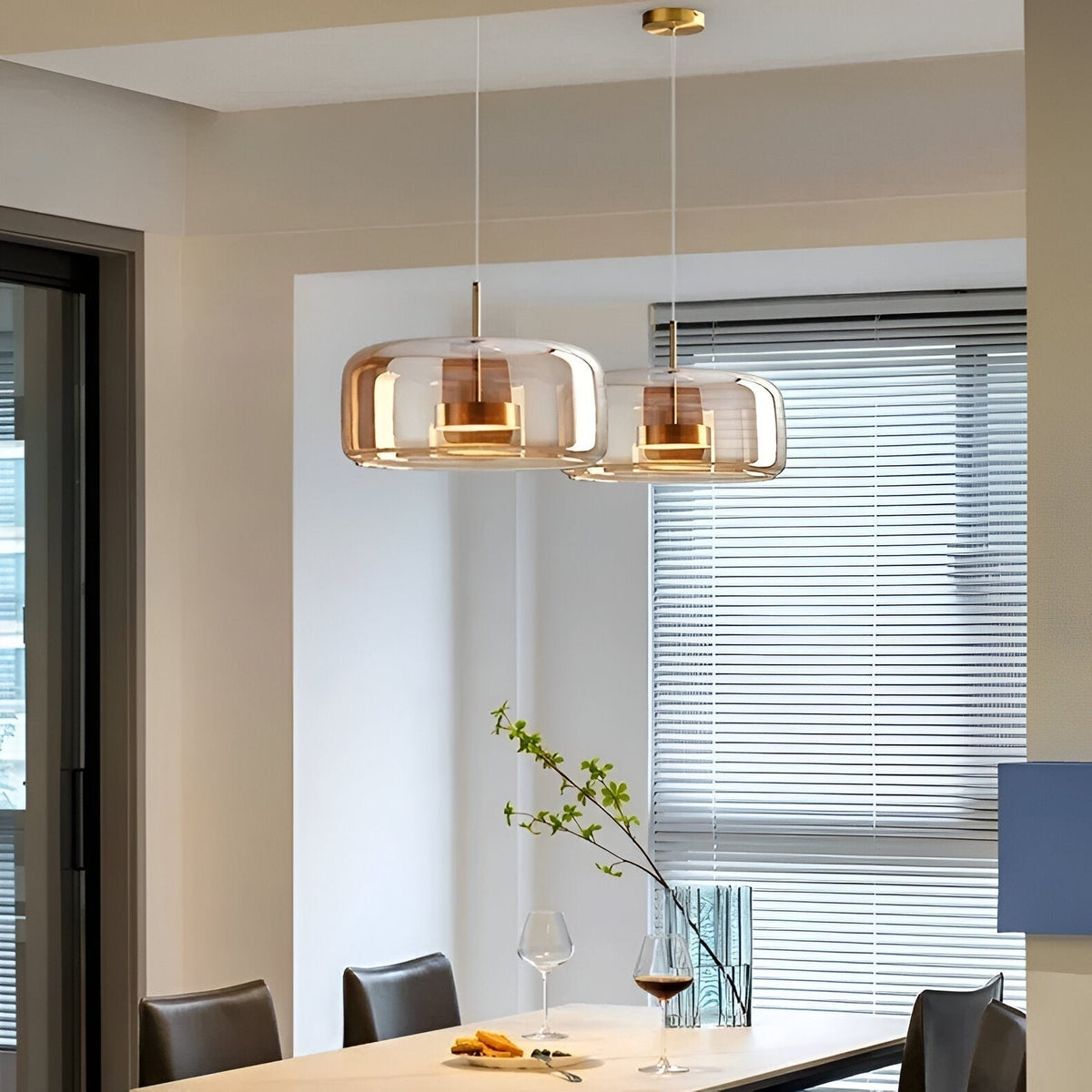 Suspension LED en verre translucide à hauteur réglable