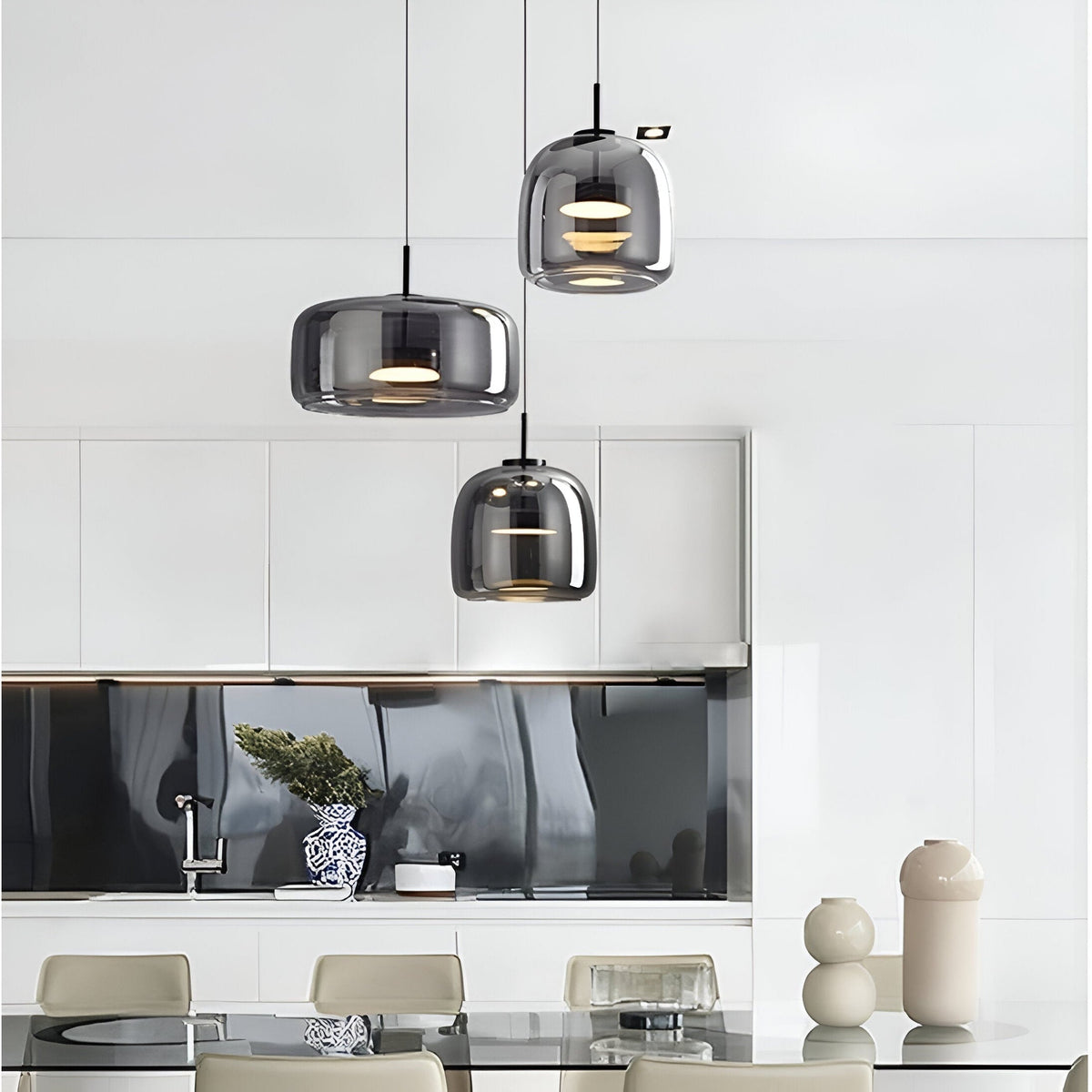 Suspension LED en verre translucide à hauteur réglable