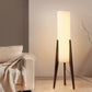 Lampadaire LED sur trépied en bois avec abat-jour textile