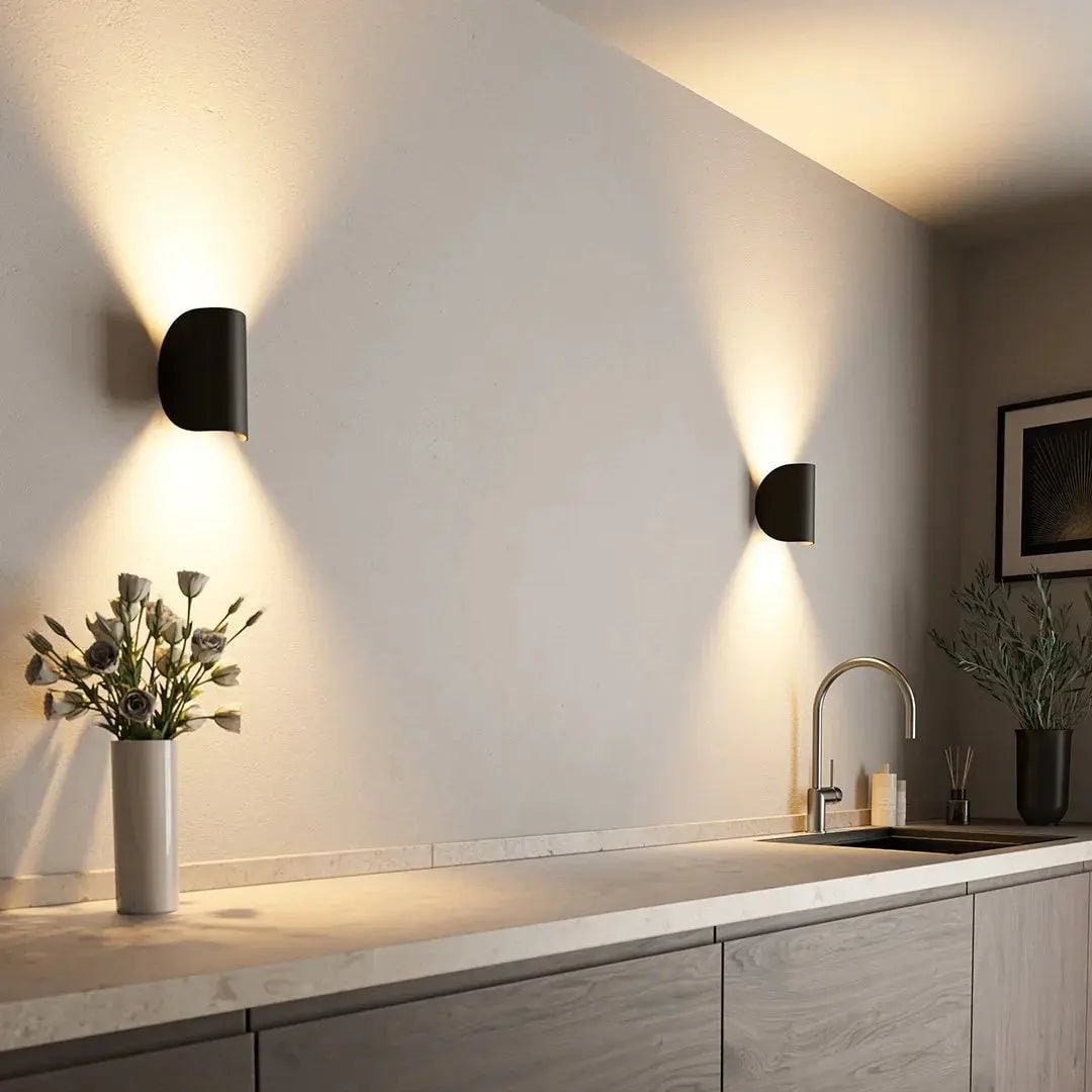 Applique LED semi-cylindrique à éclairage haut et bas