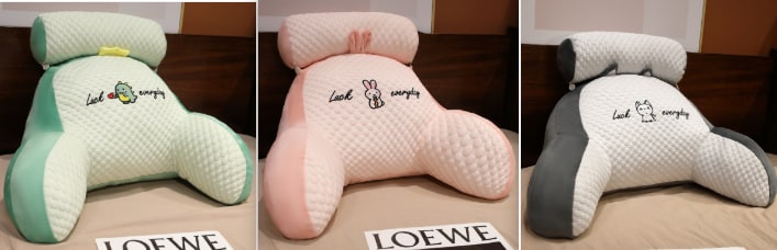 Dossier de lecture rembourré avec accoudoirs et coussin de nuque