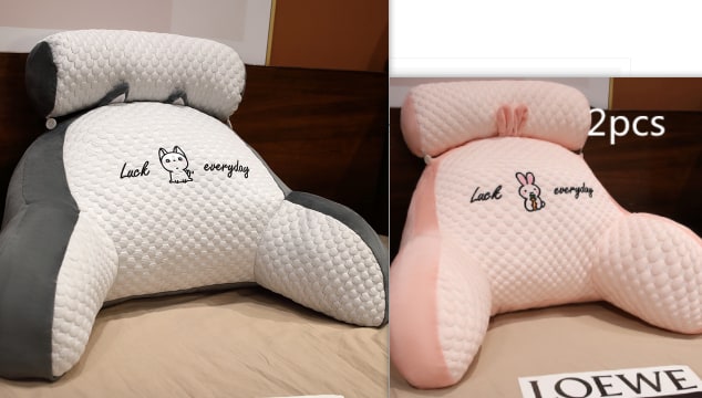 Dossier de lecture rembourré avec accoudoirs et coussin de nuque
