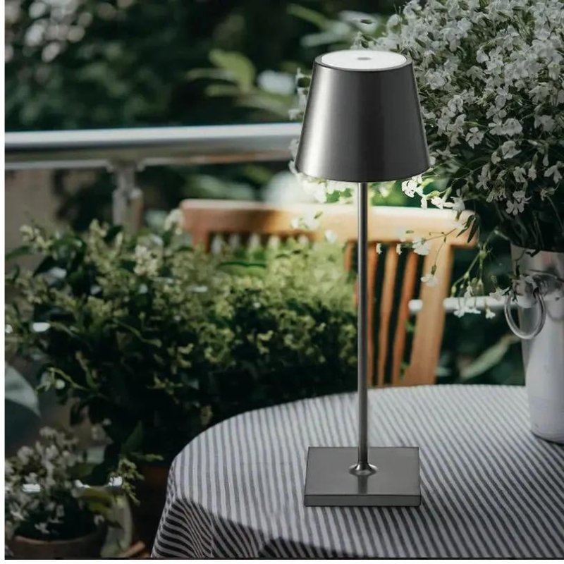 Lampe de table sans fil rechargeable Luminara – image 22