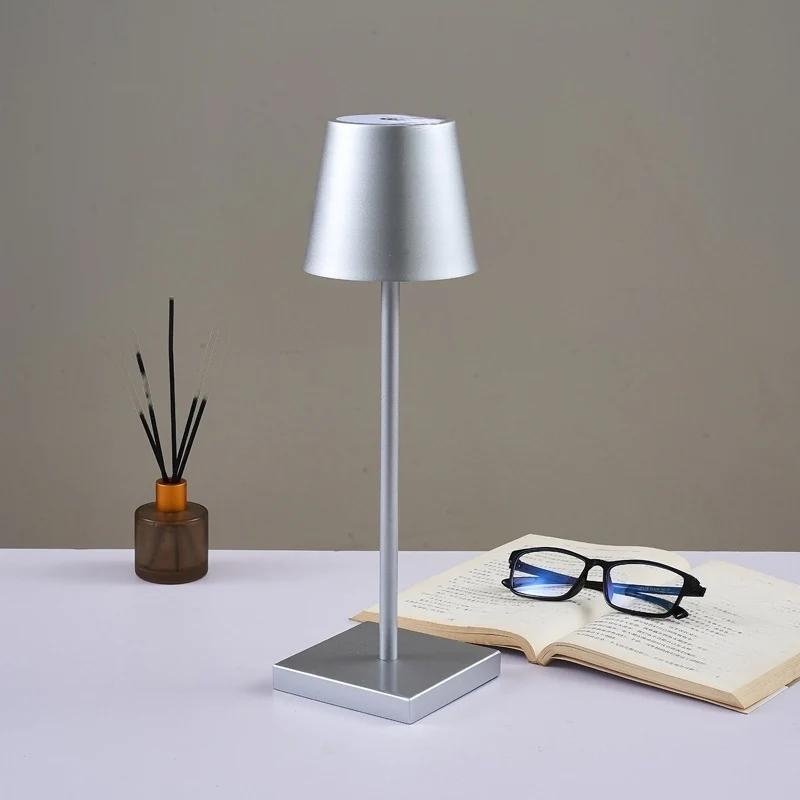 Lampe de table sans fil rechargeable Luminara – image 4