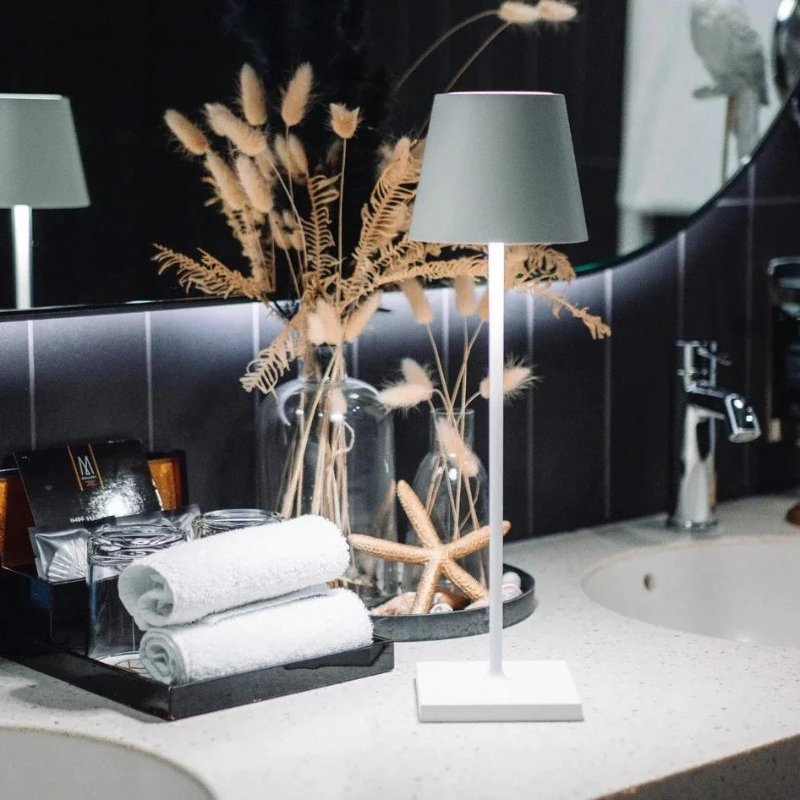 Lampe de table sans fil rechargeable Luminara – image 12