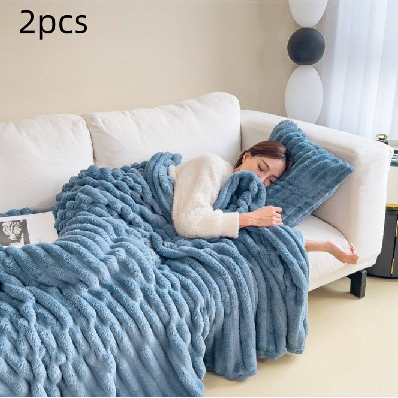 Couverture en fausse fourrure double face avec option taie assortie