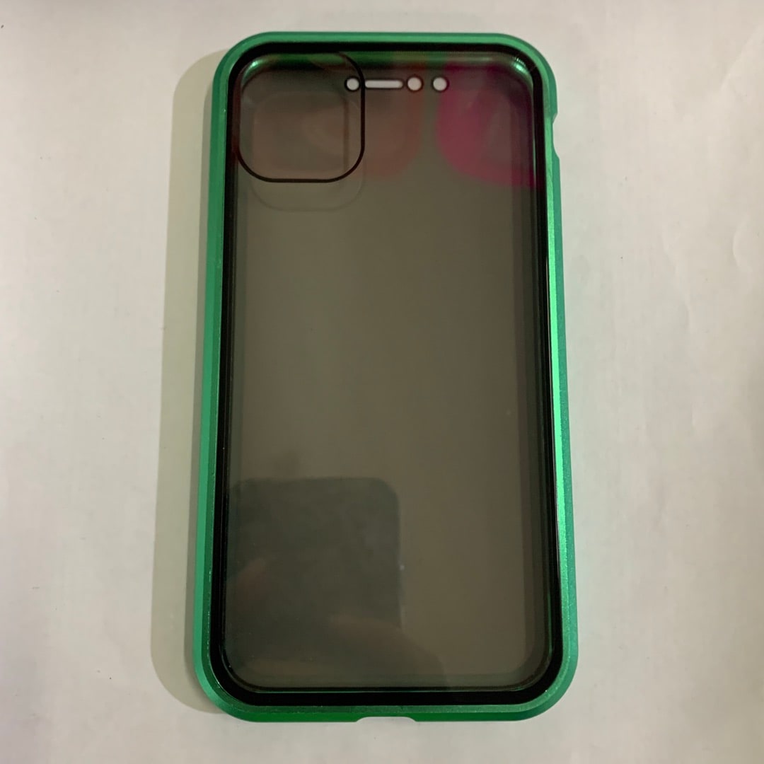 Coque magnétique pour iPhone avec verre de confidentialité