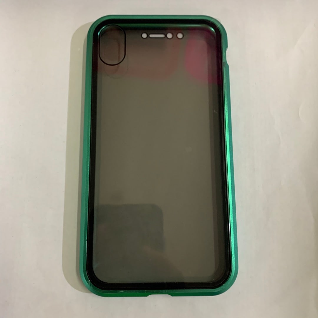 Coque magnétique pour iPhone avec verre de confidentialité