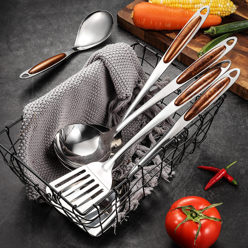 Lot de cinq ustensiles de cuisine en acier inoxydable