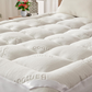Surmatelas matelassé avec attaches élastiques et couche TPU