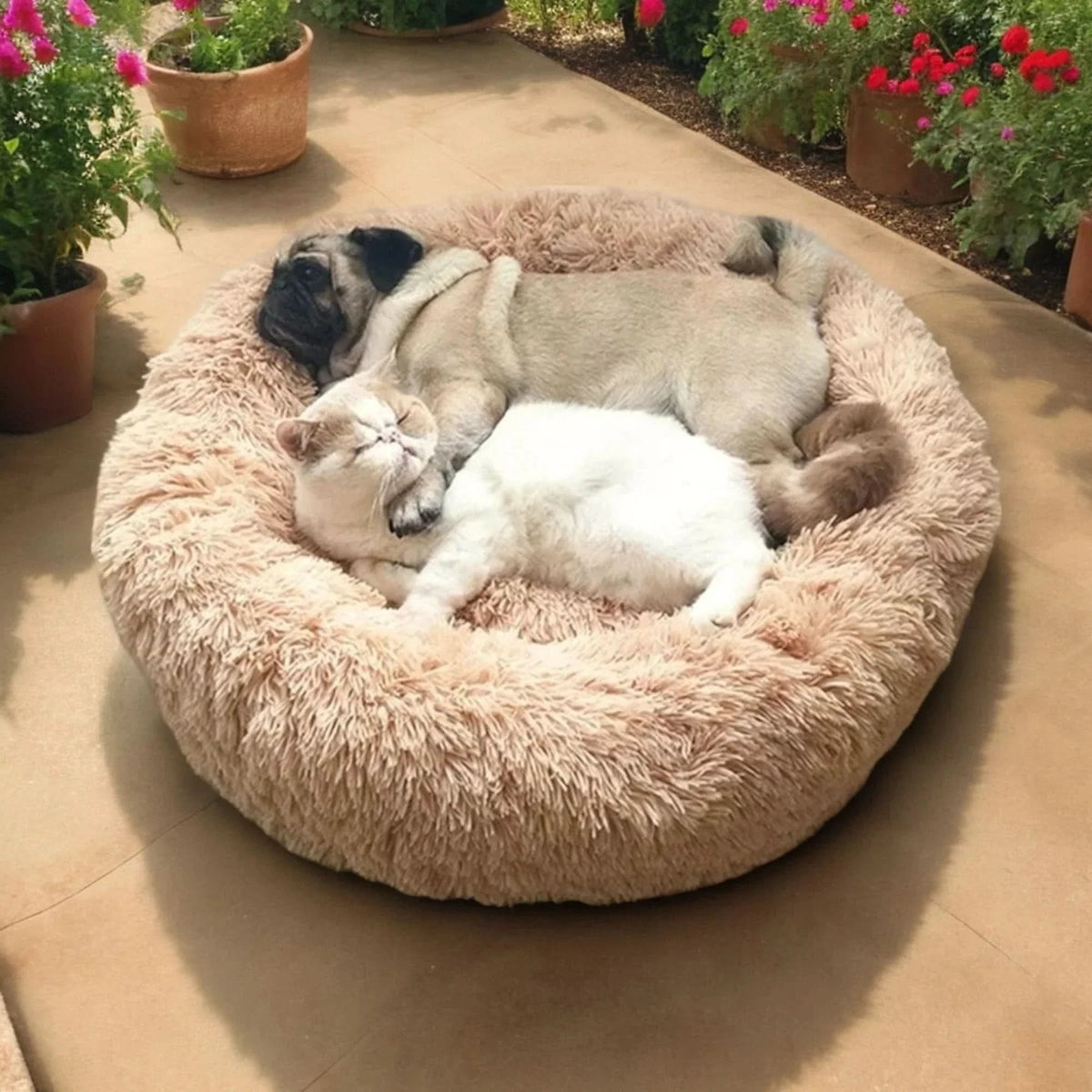 Panier rond pour chien en fausse fourrure à rebord surélevé