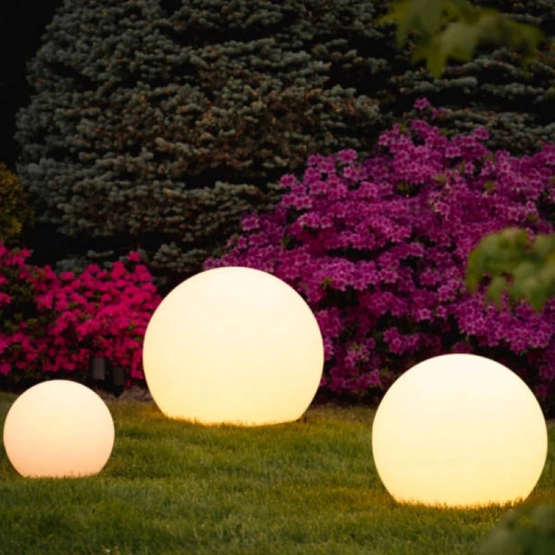 Globe lumineux extérieur portable à lumière chaude