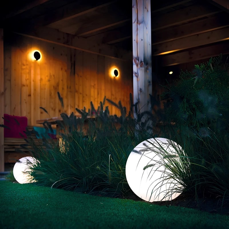 Globe lumineux extérieur portable à lumière chaude