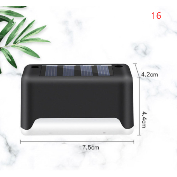 Lampe solaire pour marche et clôture à lumière chaude