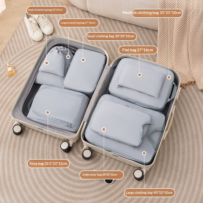Lot de six ou huit organiseurs de valise en polyester