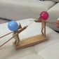 Jeu de duel en bois avec marionnettes et ballons