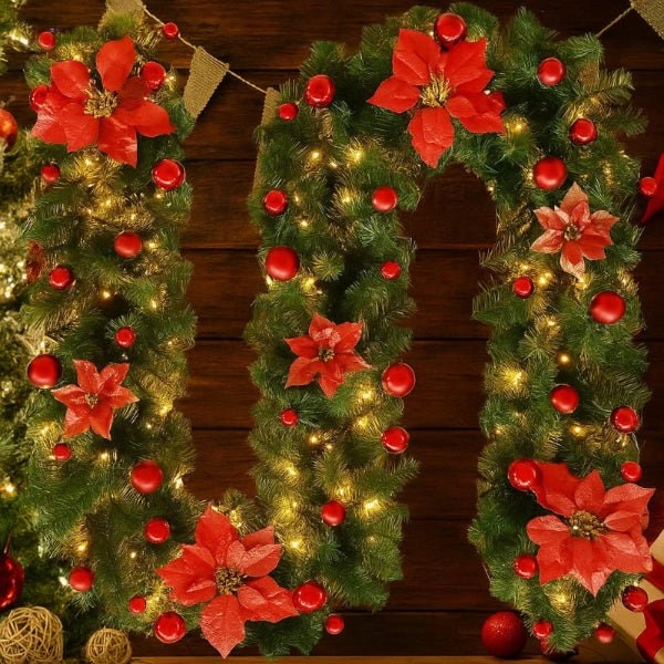 Guirlande de Noël lumineuse avec fleurs et ornements