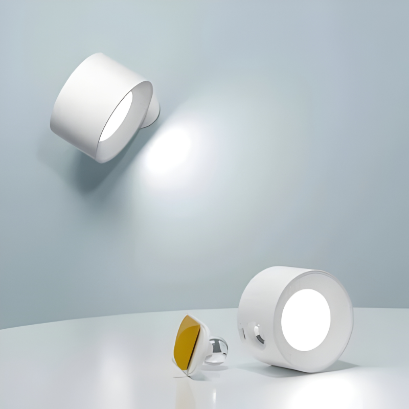 Applique rechargeable à fixation magnétique orientable à 360°