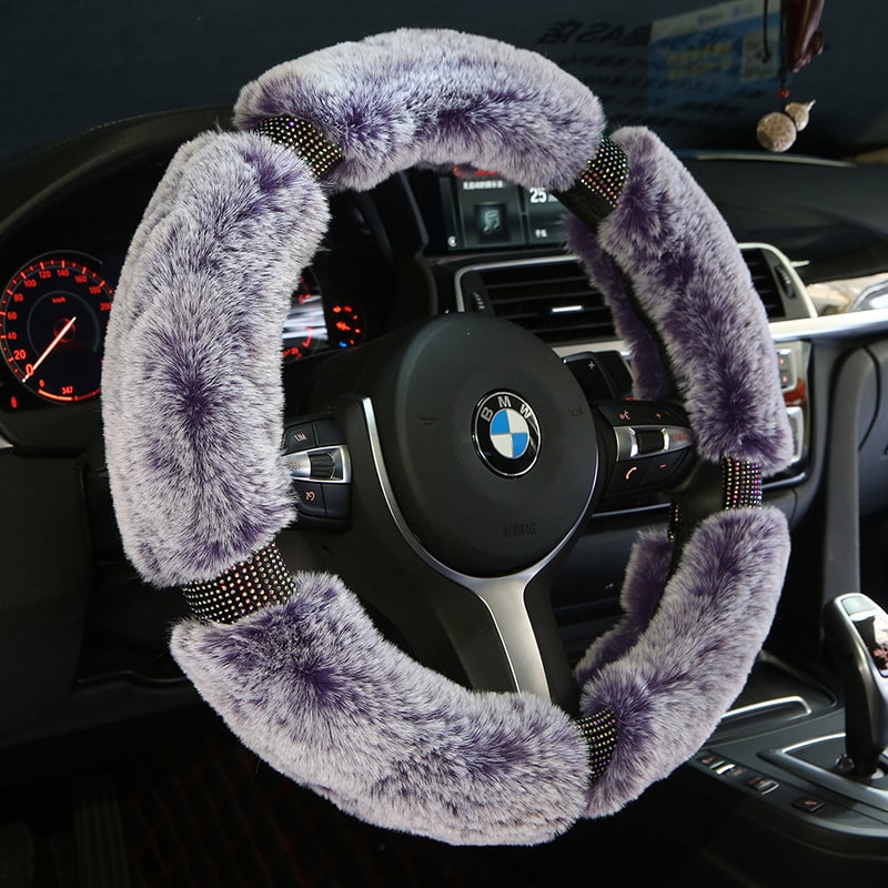 Couvre-volant en fausse fourrure avec détails strass, 38 cm