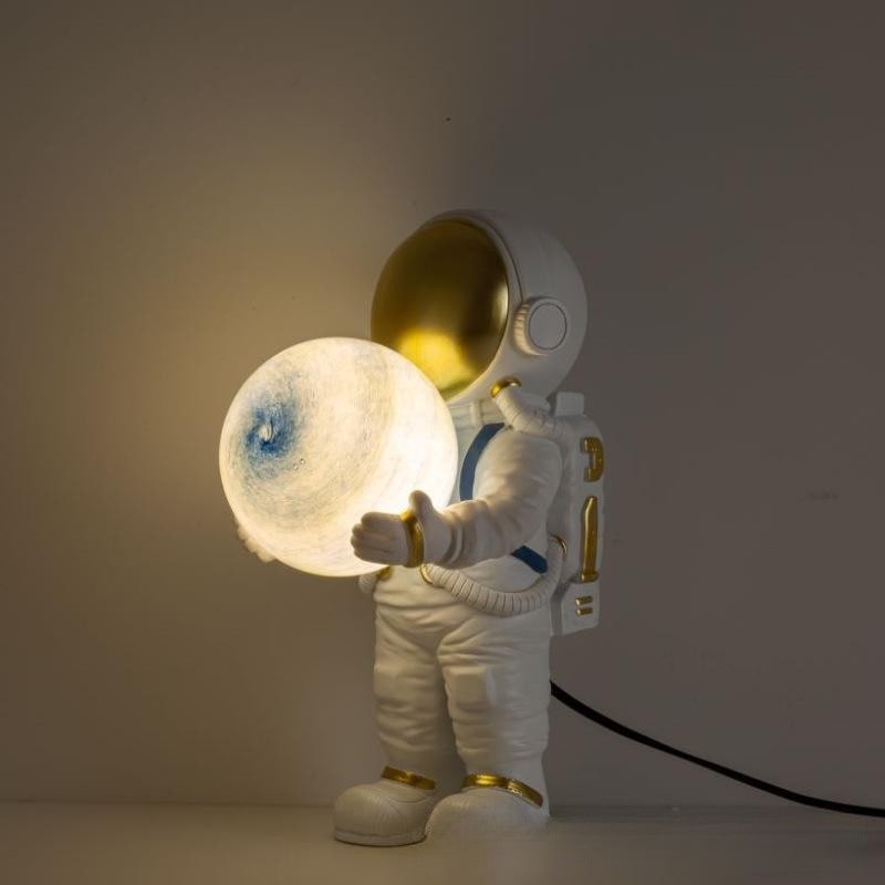 Lampe de chevet astronaute avec globe lumineux