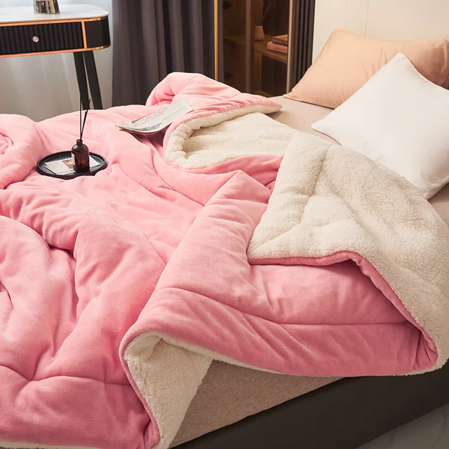 Plaid en polaire avec doublure effet mouton