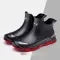 Bottines de pluie en caoutchouc à semelle crantée