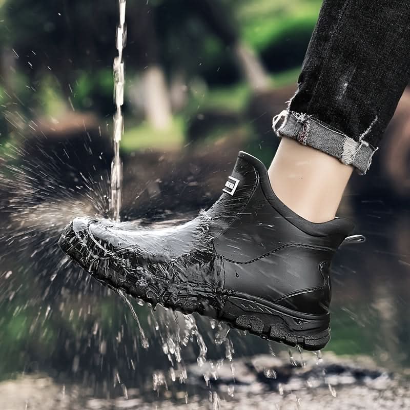 Bottines de pluie en caoutchouc à semelle crantée