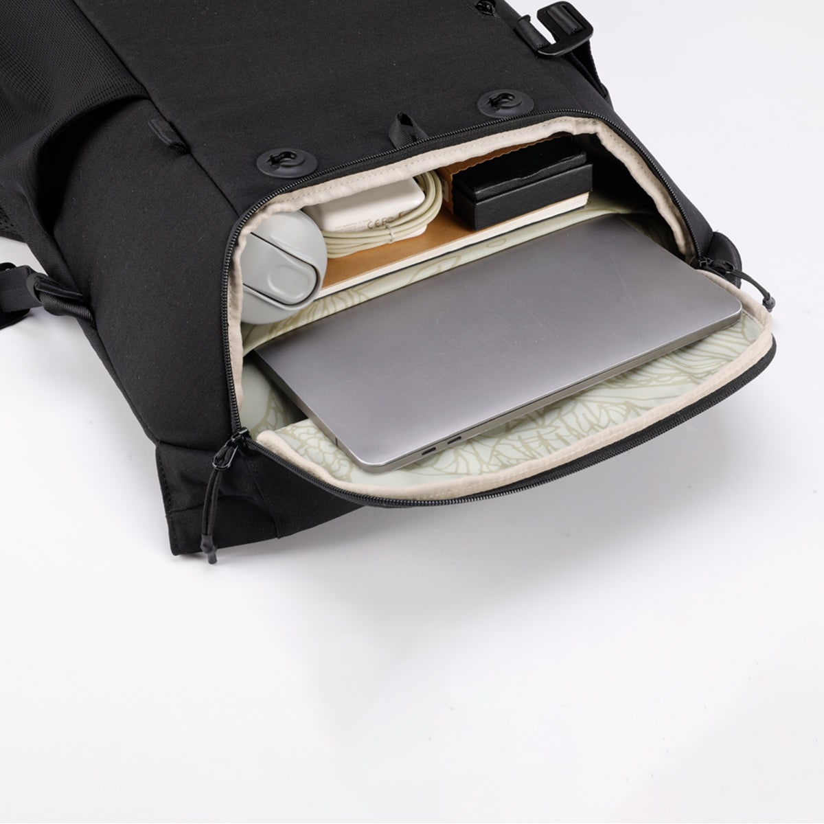 Sac à dos de voyage avec compartiment chaussures et accès latéral