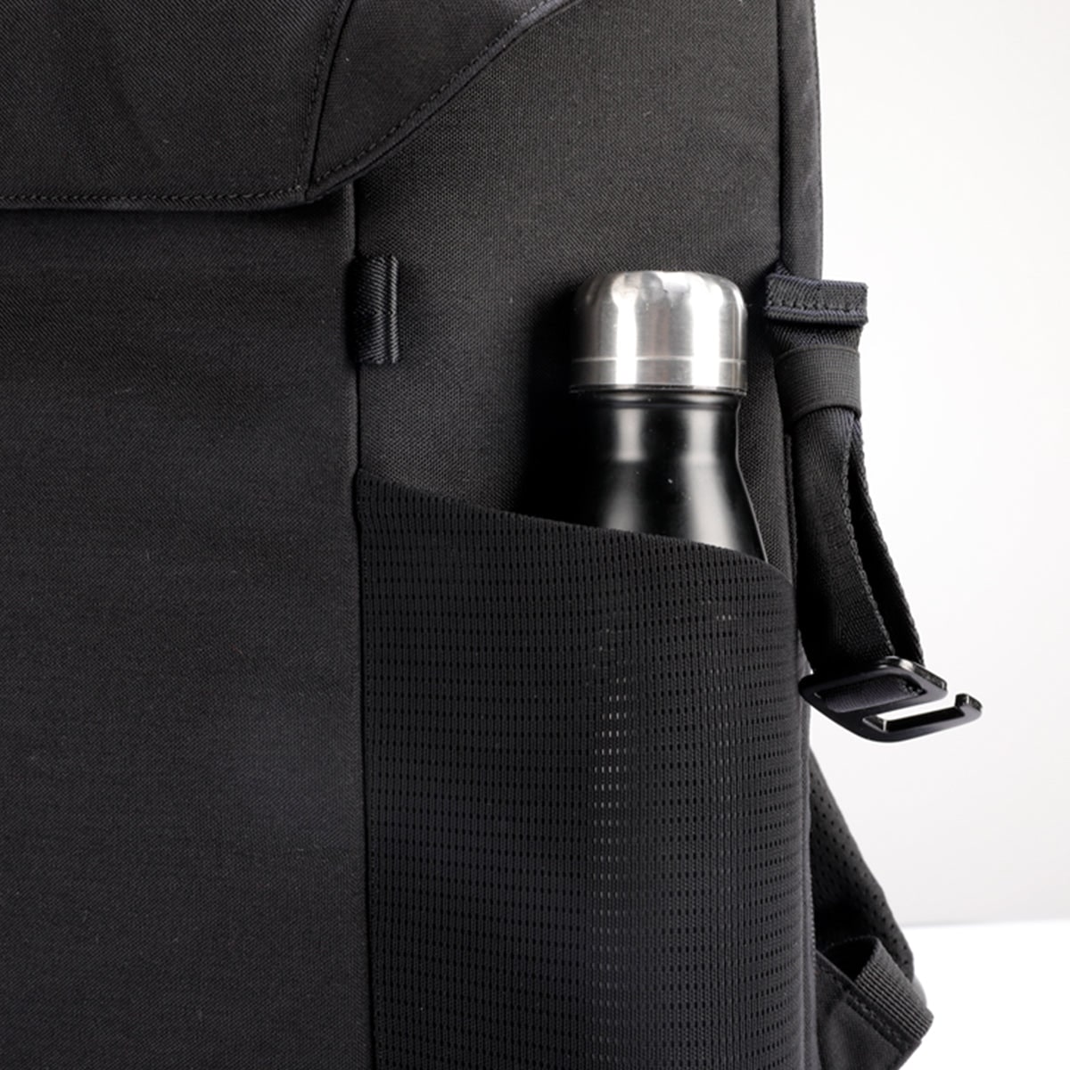 Sac à dos de voyage avec compartiment chaussures et accès latéral