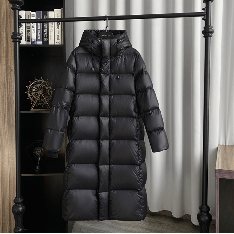 Doudoune noire longue pour femme avec capuche