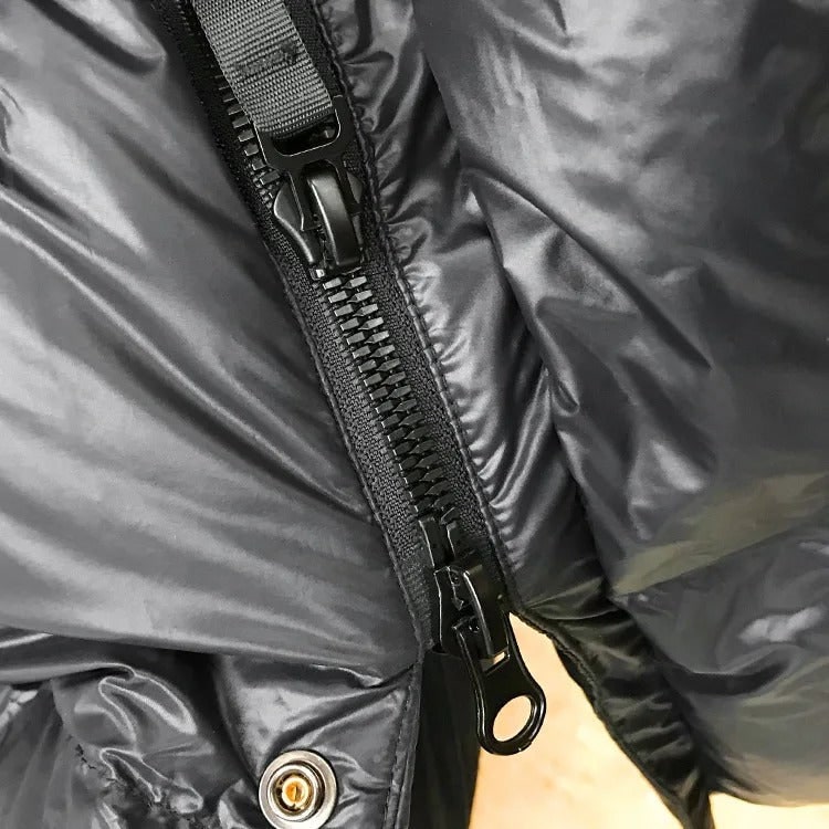 Doudoune noire longue pour femme avec capuche
