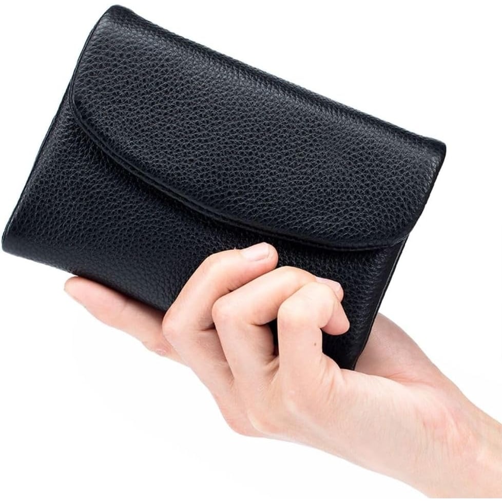 Portefeuille femme en cuir avec poches zippées et porte-cartes