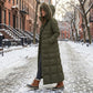 Manteau matelassé long pour femme avec capuche et ceinture
