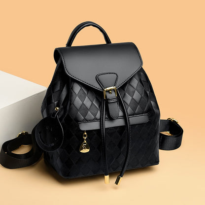 Mini sac à dos matelassé en similicuir avec cordon de fermeture