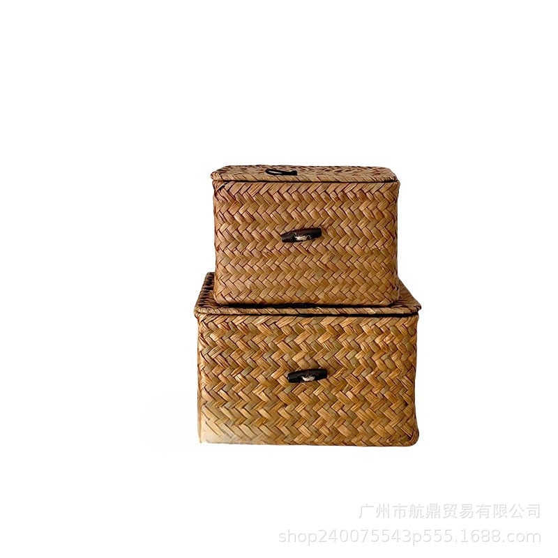 Panier de rangement tressé avec couvercle et fermoir